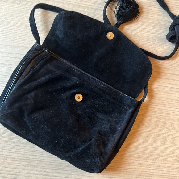 Vintage crossbody bag suede black tassel 70s 80s Italy - Picture 6 of 12